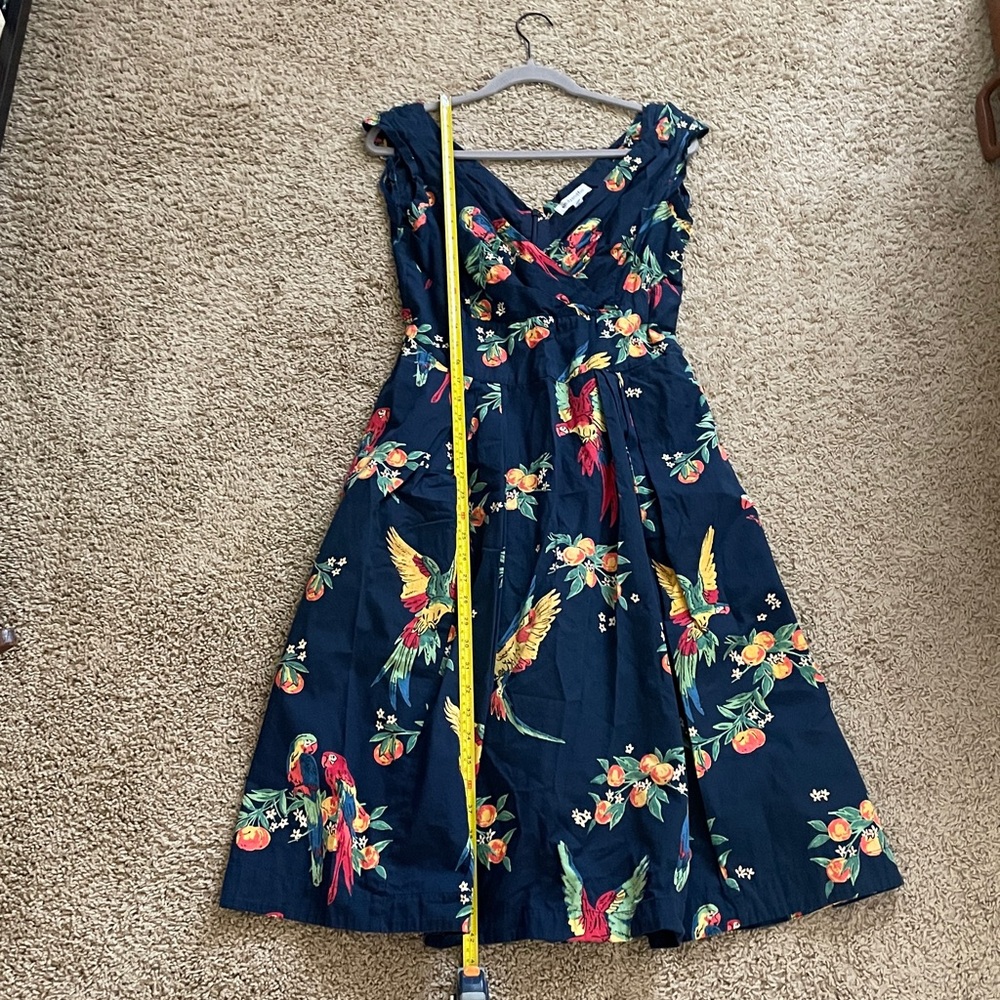 Emily and fin Navy Floral Midi Dress with Tropical Print Size M EUC